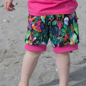 Seascape Organic Shorts (Pink)
