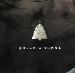 Nollaig Shona - Silver & White on Black