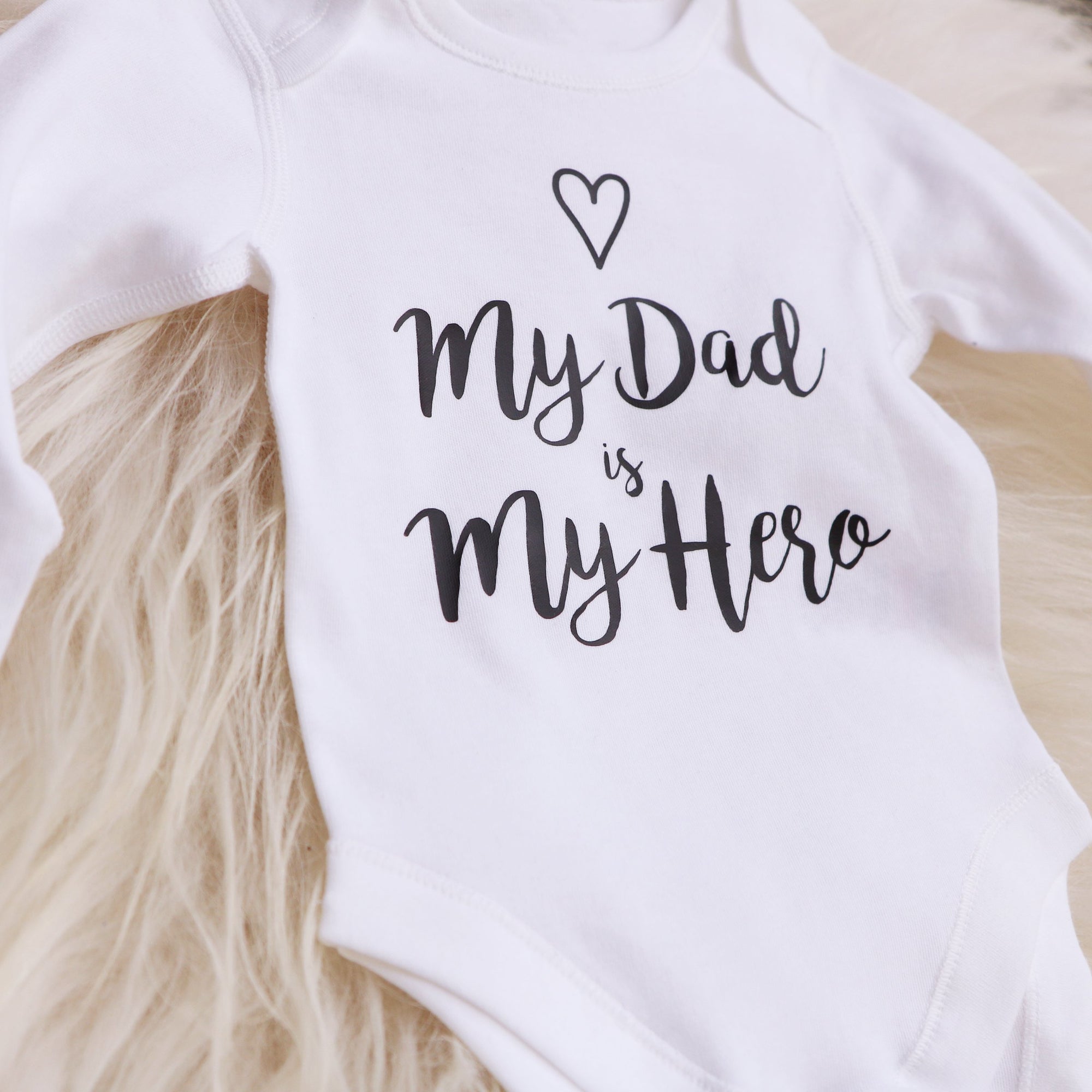 Dad to be Gift | Fathers Day Gift | Unisex Baby Clothes | MyMiniMunch, image size:2000x2000