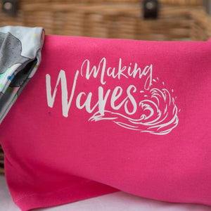 Making Waves (Fuschia Pink)