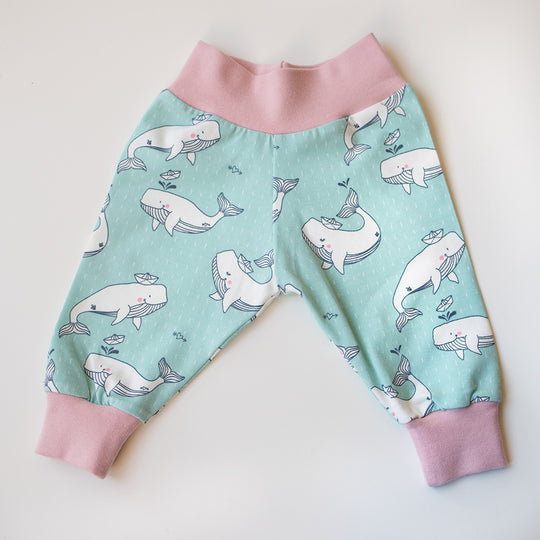 Whales  Organic Leggings (0-3m)